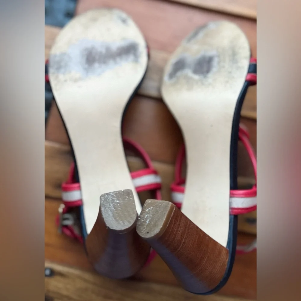 Talbots Women's Red and Navy Sandals - Picture 6 of 8